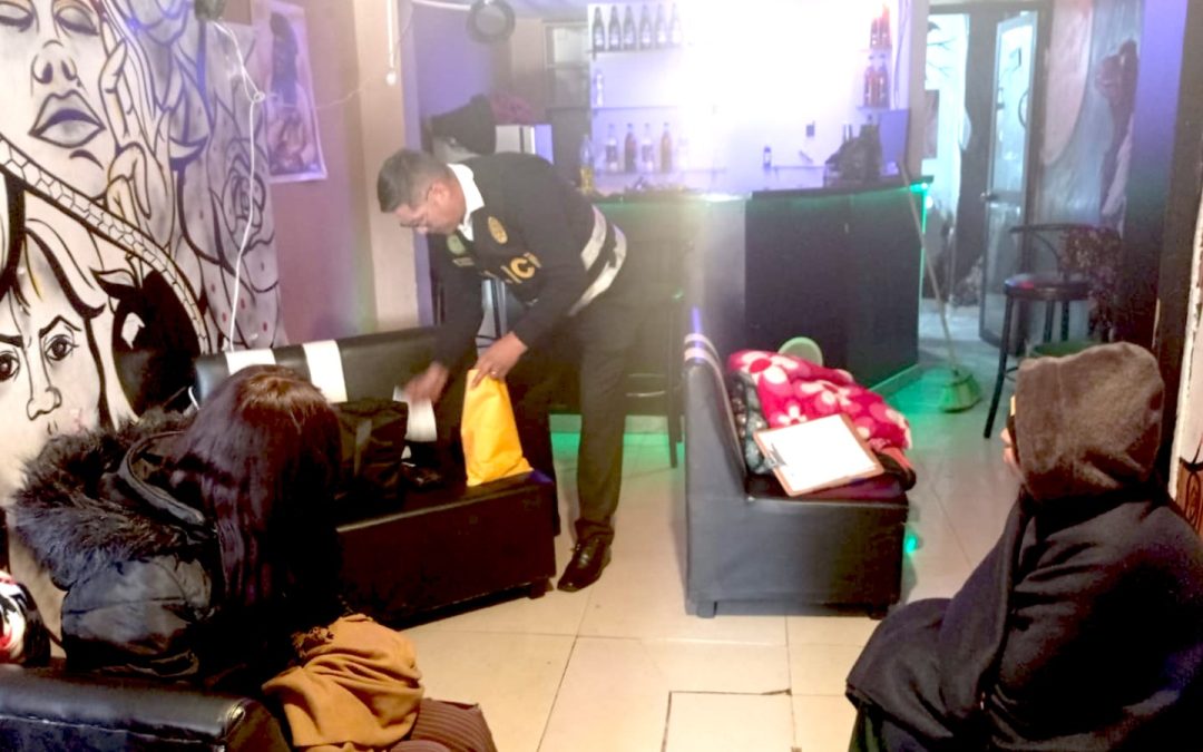 CLAUSURAN NIGHT CLUB POR OPERARSIN LICENCIA DE FUNCIONAMIENTO