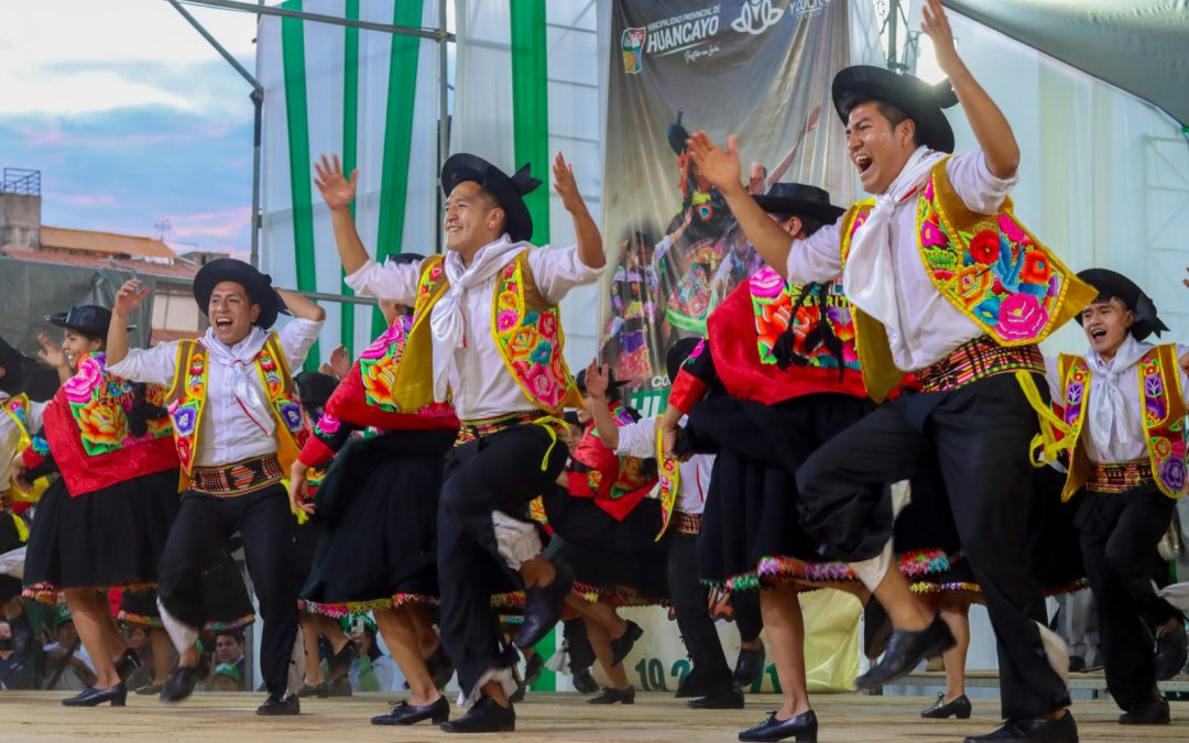 Concurso de huaylarsh se desarrollará este 17, 18 y 19 de abril en la Plaza Huamanmarca