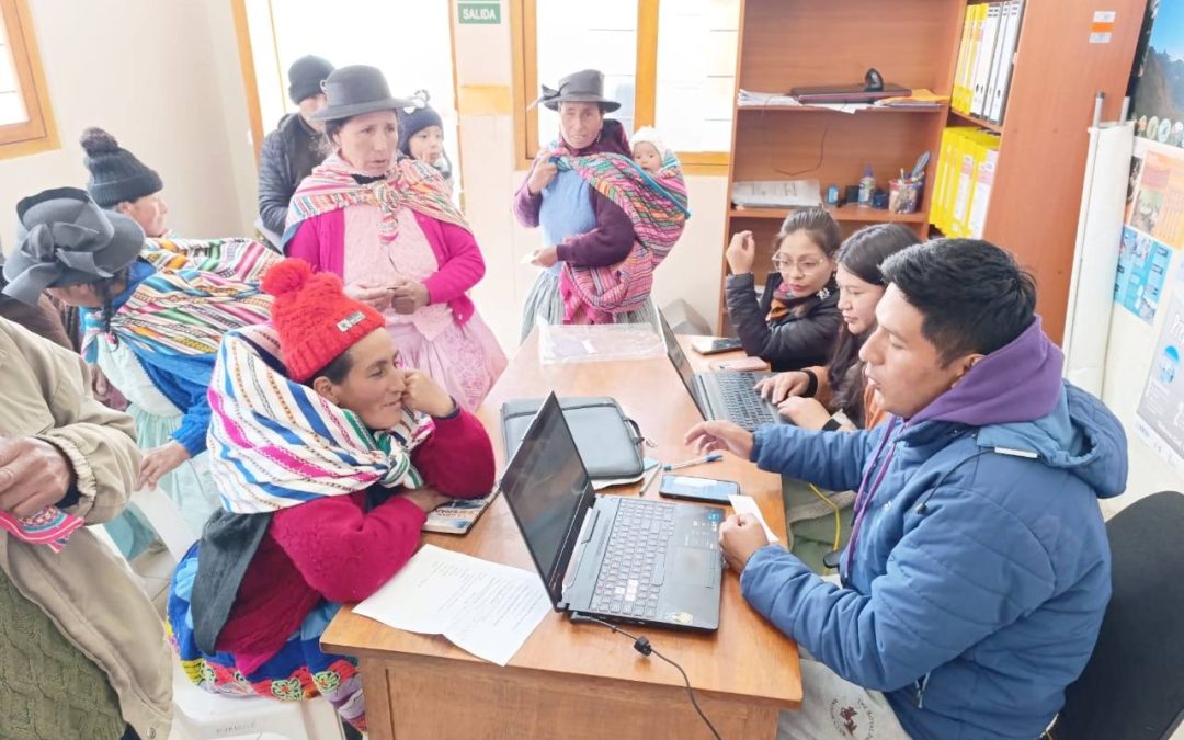 PROGRAMA PAIS REALIZA PRIMERA CARAVANA MULTISECTORIAL PARA BRINDAR 3,600 ATENCIONES EN CENTROS POBLADOS DE YAROWILCA