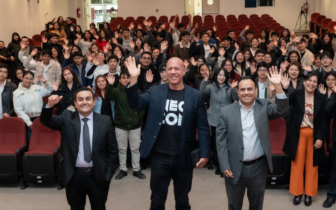 CAENE y UTP Huancayo REUNIERON A LÍDERES EMPRESARIALES Y ESTUDIANTES PARA ANALIZAR LOS DESAFÍOS DE LA REGIÓN