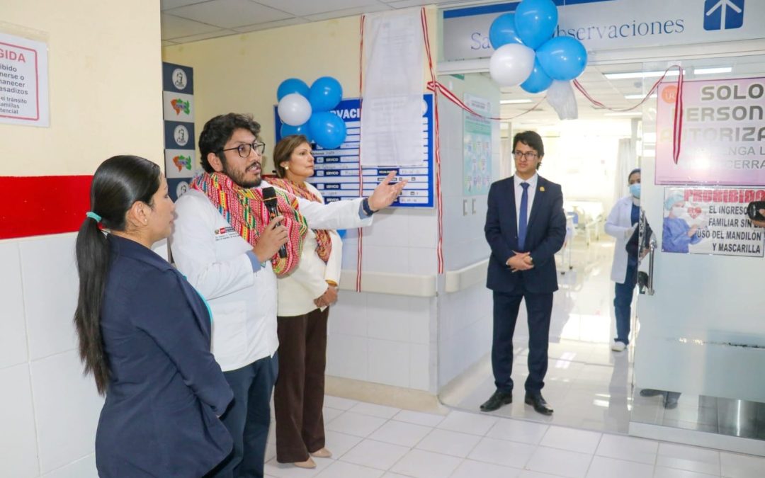 HOSPITAL CARRIÓN INAUGURA REMODELACIÓN Y EQUIPAMIENTO EN SALA DE OBSERVACIONES DE EMERGENCIA, EN HUANCAYO