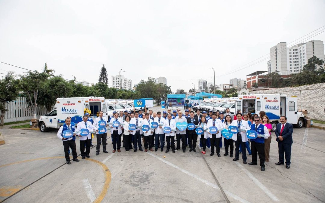 ESSALUD ROMPE ABANDONO DE 20 AÑOS Y ACELERA EMERGENCIAS CON 37 NUEVAS AMBULANCIAS RURALES