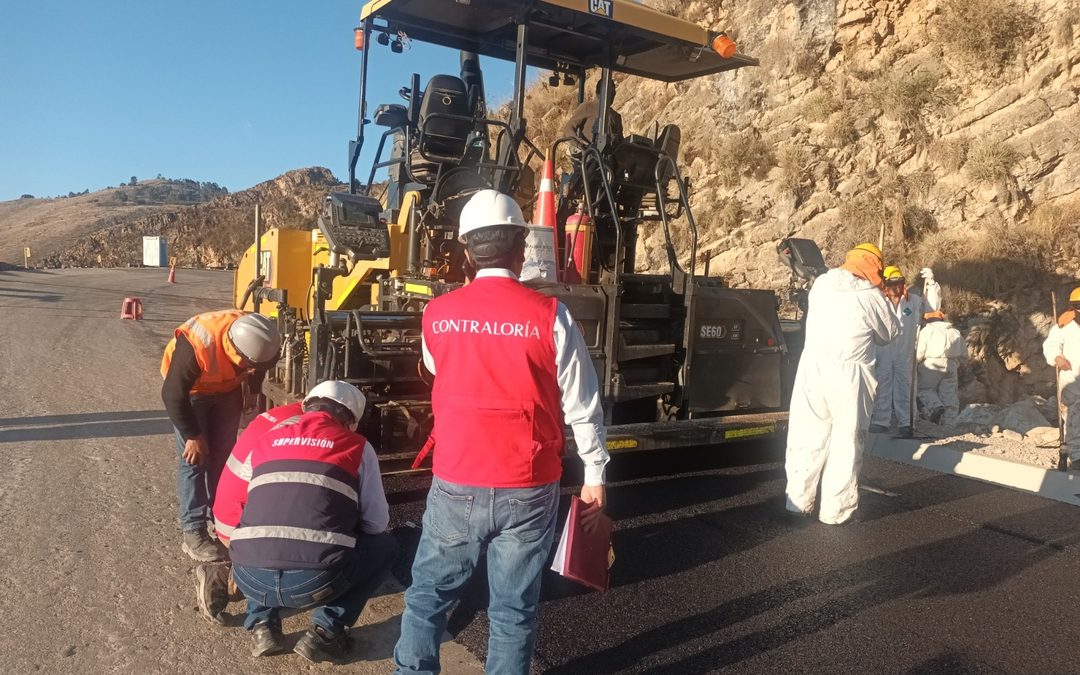 Contraloría alerta sobre riesgos en obra vial Huancavelica-Yauli-Pucapampa